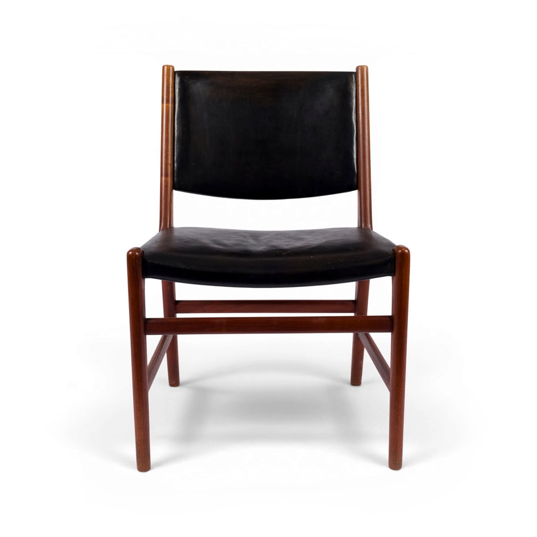 HANS J. WEGNER | STUHL MODELL 'JH 507' (1 of 3)