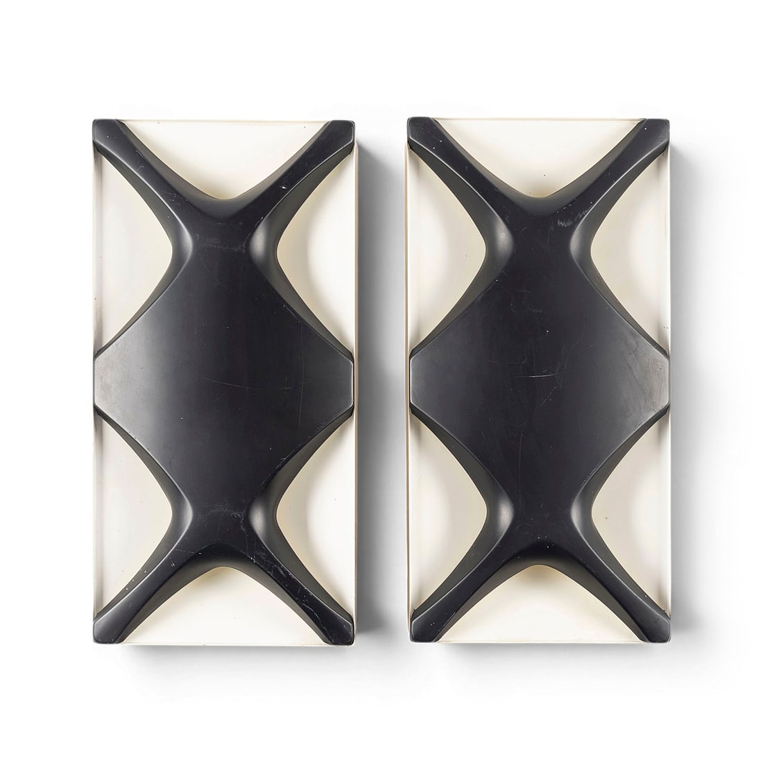 KLAUS HARTMUT LINK | PAAR 'OYSTER' WANDLEUCHTEN (1 of 2)
