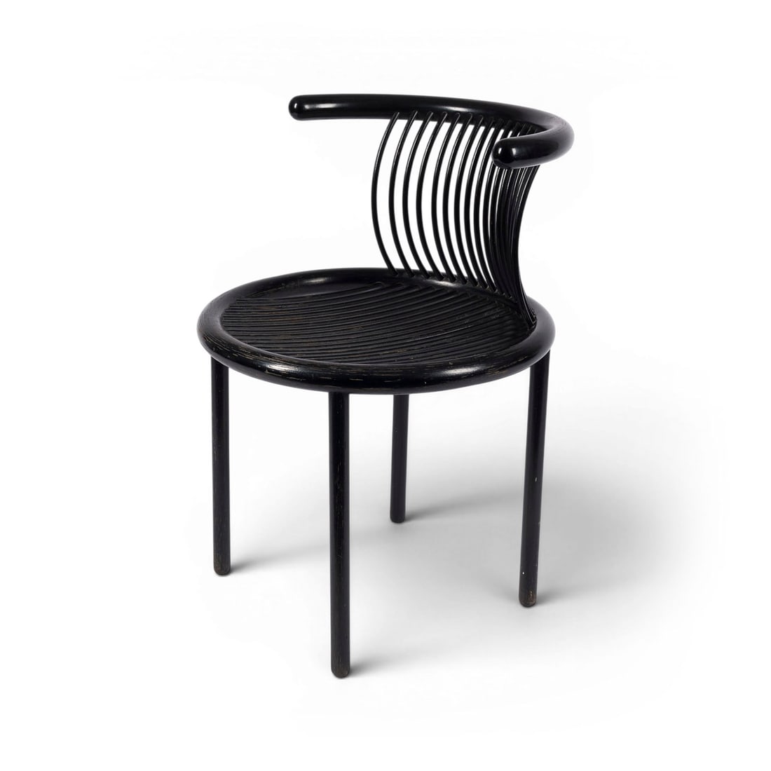 HERBERT OHL | 'CIRCO' STUHL: HERBERT OHL 1926 Mannheim - 2012 Darmstadt 'CIRCO' CHAIR Germany, Luebke, designed in 1984 Beech wood, stained black, clear lacquer finish. H. 74 cm, W. 52 cm, D. 52 cm. Marked underneath 'Luebke' (pl