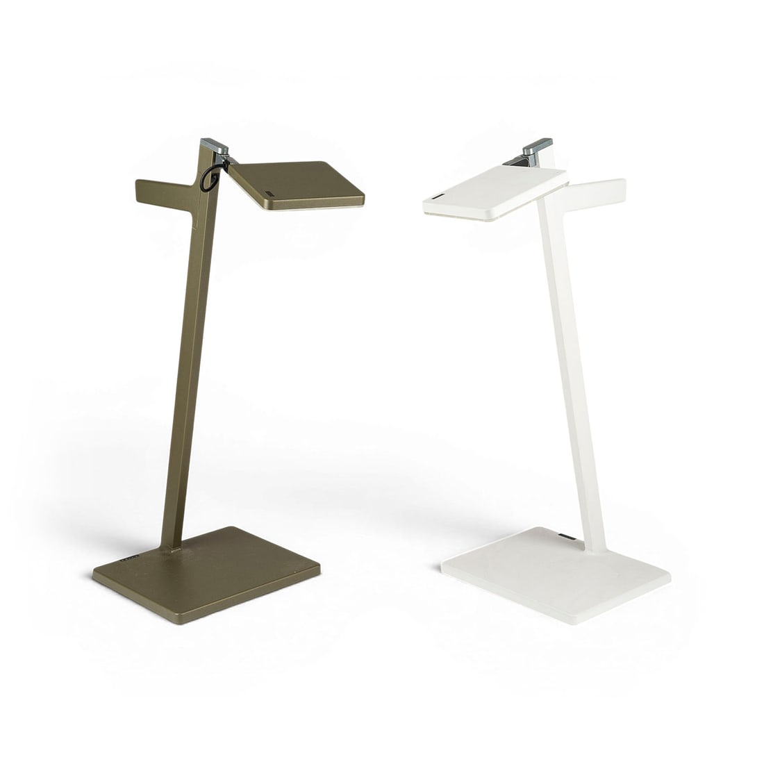 RUPERT KOPP | PAAR 'ROXXANE LEGGERA 52 CL' LEUCHTEN: RUPERT KOPP 1961 Horb am Neckar PAIR OF 'ROXXANE LEGGERA 52 CL' LAMPS Germany, Nimbus Group GmbH, designed 2016 Colour-coated aluminium, die cast zinc, plastic LED diffusor-panel. H. 52 cm, B. 32 cm, 
