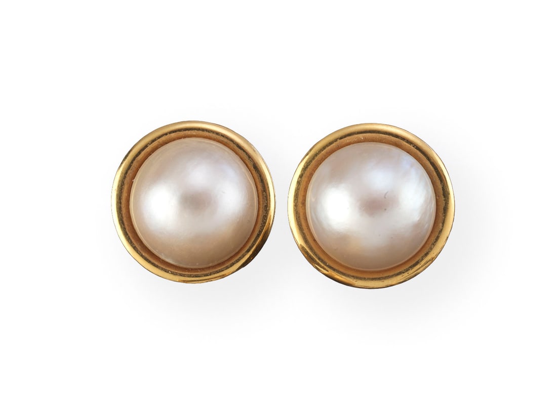 ELEGANTES BRILLANT COLLIER: ELEGANTES BRILLANT COLLIER WG 750. L.: ca. 43,0 cm. Ges.-Gew.: ca. 18,1 g. Collier, besetzt mit graduierten Brillanten zus. ca. 7.26 ct.