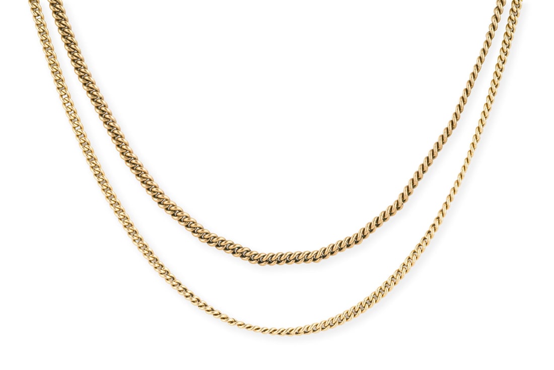 ZWEISTRAENGIGES GOLDCOLLIER: ZWEISTRAENGIGES GOLDCOLLIER GG 333. L.: ca. 40,0 cm. Ges.-Gew.: ca. 22,8 g. Zweistraengiges Collier. Panzerkette. Karabinerverschluss.
