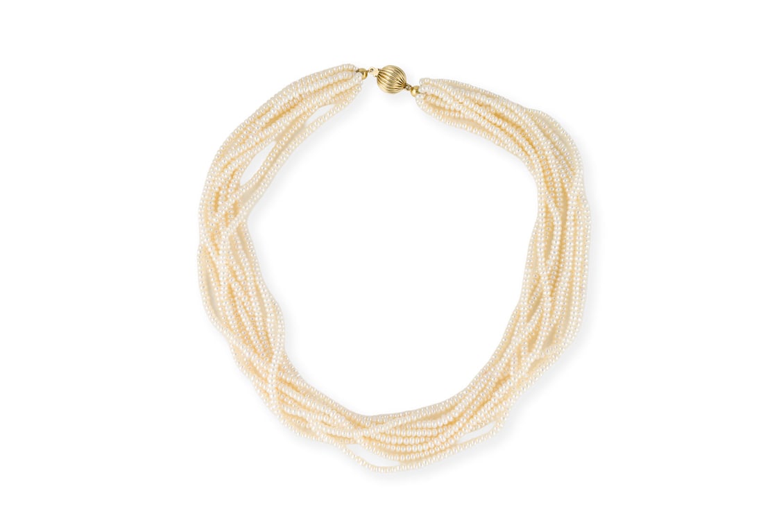 MEHRSTRAENGIGES PERLEN COLLIER: MEHRSTRAENGIGES PERLEN COLLIER GG 585. L.: ca. 47,0 cm. Ges.-Gew.: ca. 76,3 g. 10-Straengiges Perlencollier.