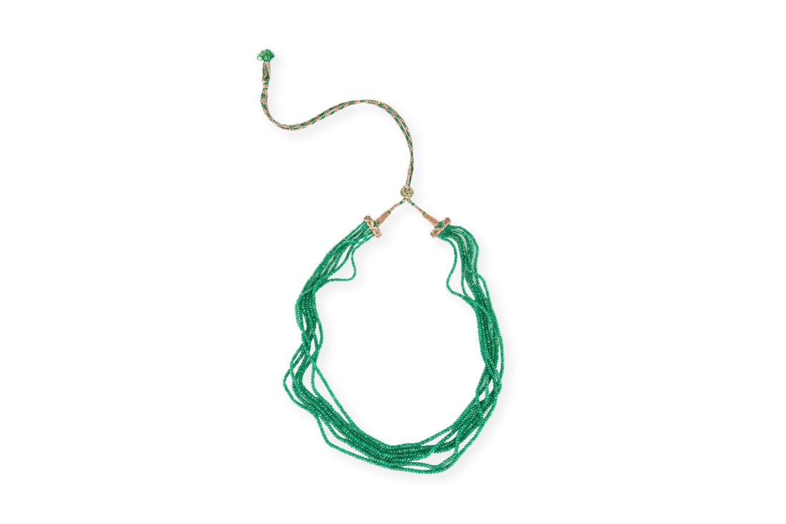 MEHRSTRAENGIGES INDISCHES SMARAGD COLLIER (1 of 1)