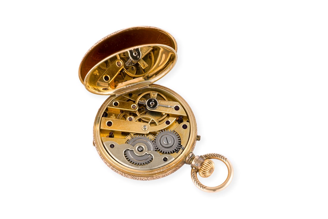 ZISELIERTE TASCHENUHR - 3