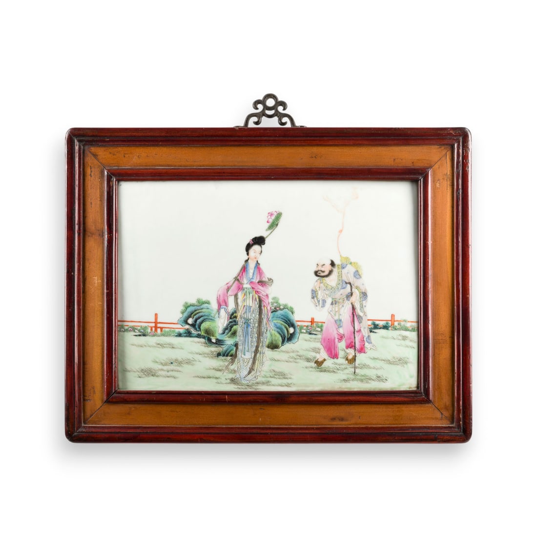 EINE FAMILLE-ROSE-PORZELLANPLAKETTE MIT FIGURENDARSTELLUNG (1 of 1)