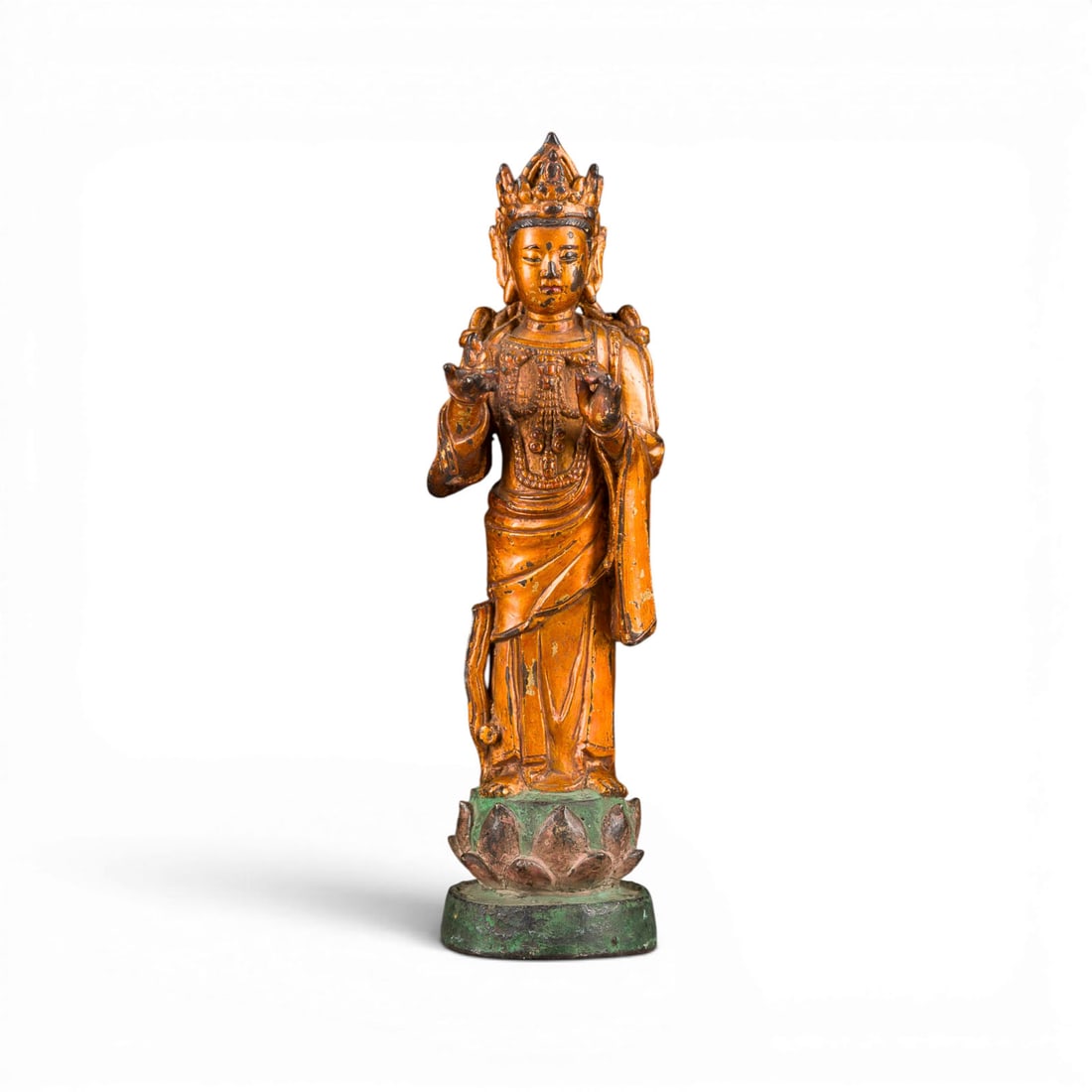 EINE VERGOLDETE BRONZEFIGUR DER WEIDENZWEIG-GUANYIN: A GILT-BRONZE FIGURE OF THE WILLOW-BRANCH GUANYIN China, Ming dynasty Bronze. H. 31.2 cm. With traces of age, partially abraded.EINE VERGOLDETE BRONZEFIGUR DER WEIDENZWEIG-GUANYIN China, Ming-Dynastie