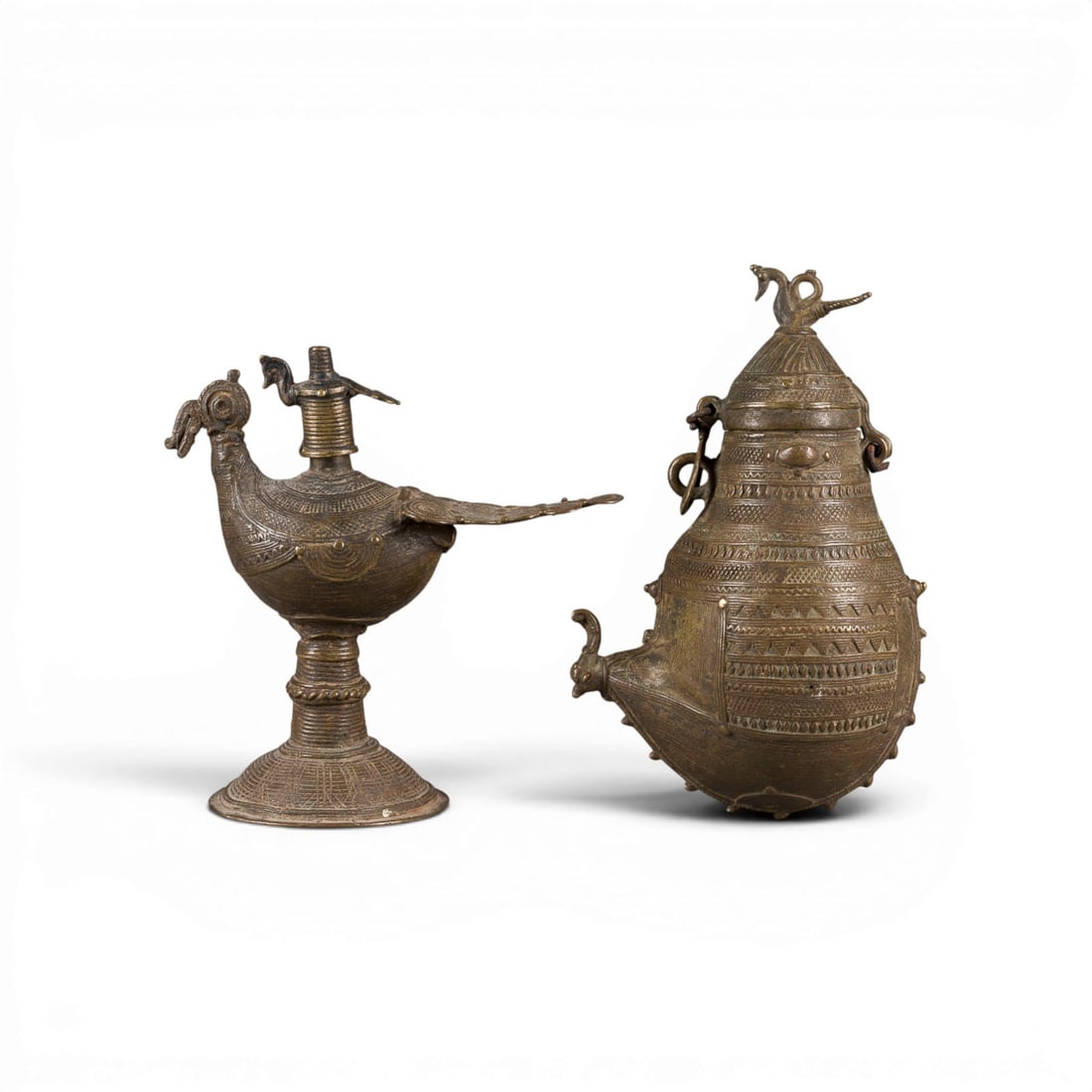 ZWEI BEHAELTER AUS BRONZE/KUPFERLEGIERUNG Nepal/Nordostindien, 19. Jahrhundert (1 of 1)