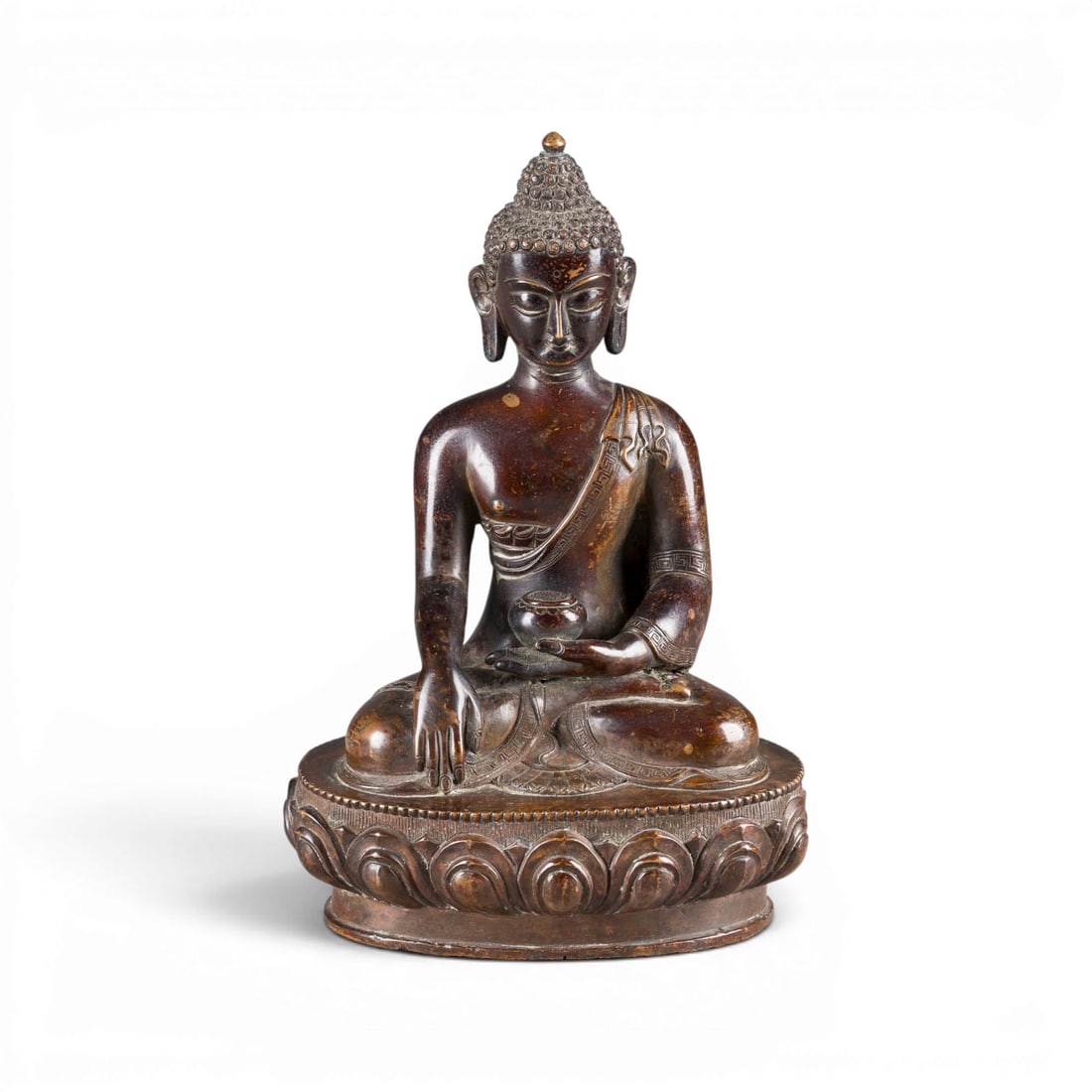 EINE BRONZEFIGUR DES BUDDHA SHAKYAMUNI (1 of 3)