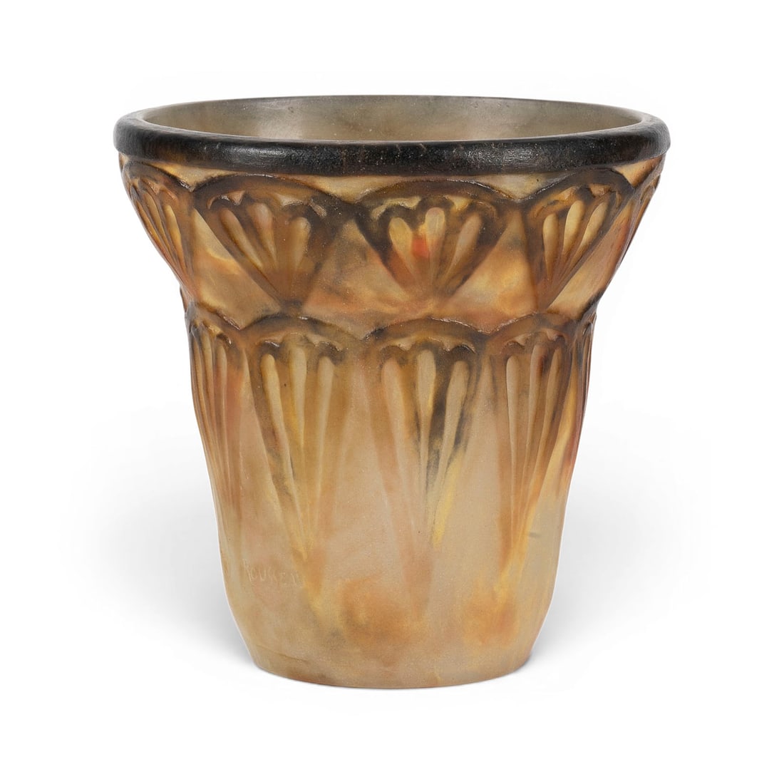 GABRIEL ARGY-ROUSSEAU | ART-DECO VASE MIT PALMBLAeTTERN: GABRIEL ARGY-ROUSSEAU 1885 Meslay-le-Vidame/Eure et Loire - 1953 Paris ART-DECO VASE MIT PALMBLAeTTERN Frankreich, Paris, 1920er Glaspaste (pate de verre) in Gelb, Orange und Braun, formgeschmolzen.