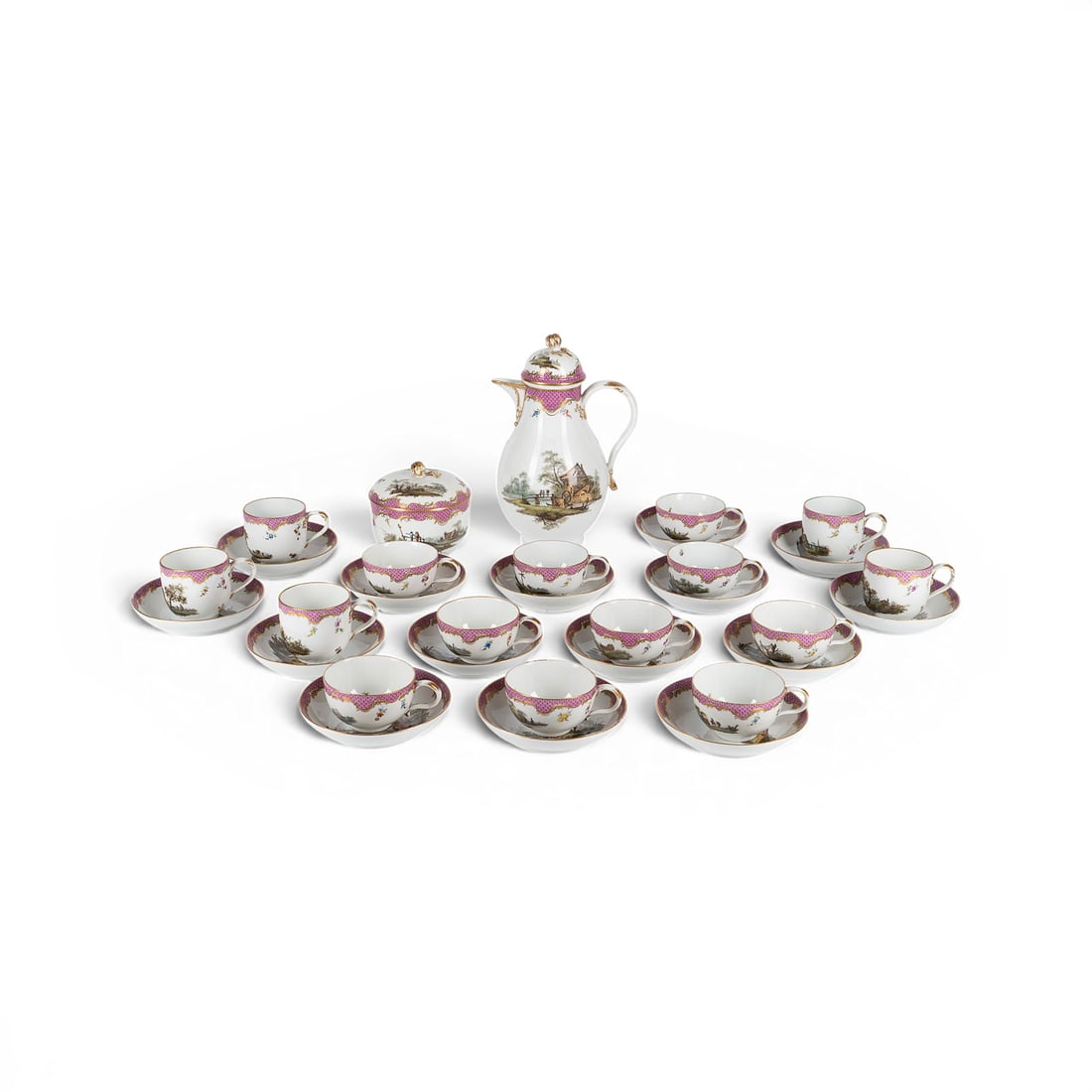 | 32-TEILIGES KAFFEESERVICE MIT LANDSCHAFTSSZENEN: 32-TEILIGES KAFFEESERVICE MIT LANDSCHAFTSSZENEN Deutsch, Meissen, 1774-1814 Porzellan, polychrome Malerei, Goldstaffage. H. 25,8 cm (Kaffeekanne), D. 13,2 cm (Untertassen). Unterglasurblaue Schwerterm