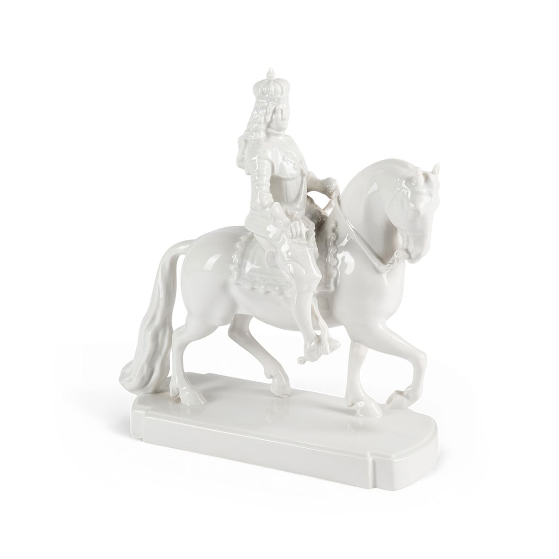 | REITERFIGUR 'KURFUeRST JAN WELLEM': REITERFIGUR 'KURFUeRST JAN WELLEM' Deutsch, Rosenthal, 2. Haelfte 20. Jh. (Entwurf 1951) nach Standbild des Johann Wilhelm von Pfalz-NeuburgGabriel de Grupello (1644-1730) Weissporzellan, glasiert.