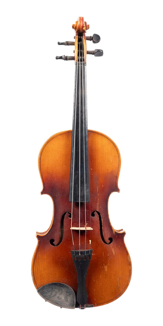 | 3/4 VIOLINE 'JOSEF POeTZL: 3/4 VIOLIN 'JOSEF POeTZL' Hranice (Moravia) / Czechoslovakia, 20th century Two-piece spruce top and maple back, light brown varnish. 3/4 violin, length 55, body length 33.3 cm. Violin label: ''Josef