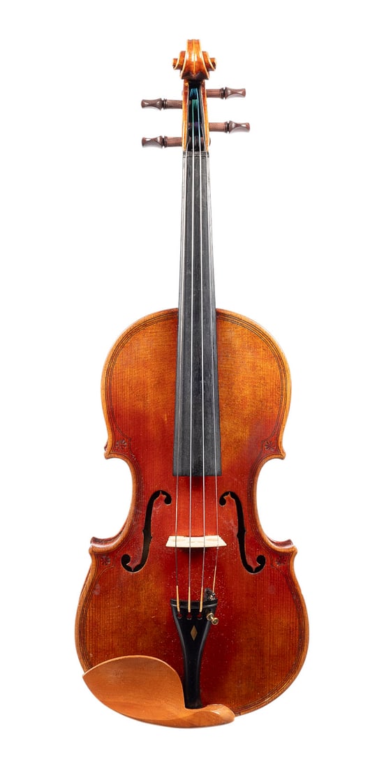 | VIOLINE BEZ. 'PETRUS GUARNERIUS' UND ZWEI VIOLINBOeGEN: VIOLIN LABELED 'PETRUS GUARNERIUS' AND TWO VIOLIN BOWS German or French, circa 1890 Two-piece spruce top and maple back, light brown varnish; includes case. 4/4 violin; total length 59.5 cm, body