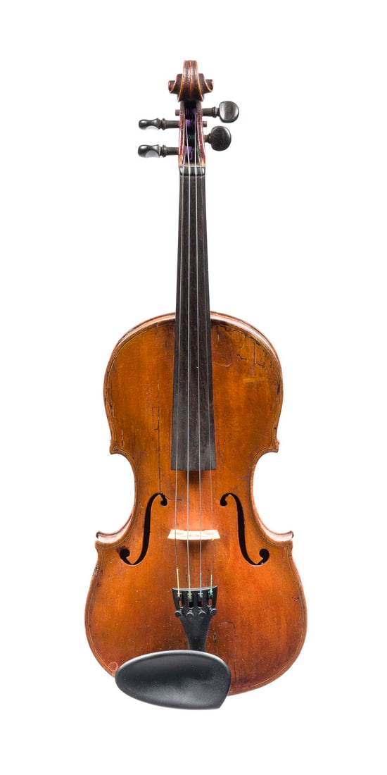| VIOLINE BEZ. 'MATTHIAS NEUNER' UND ZWEI VIOLINBOeGEN: VIOLIN BY 'MATTHIAS NEUNER' AND TWO VIOLIN BOWS Probably Mittenwald, 19th century. Two-piece spruce top and maple back, light brown varnish, with case. 4/4 violin, length 59 cm, body length 36 cm. Vio