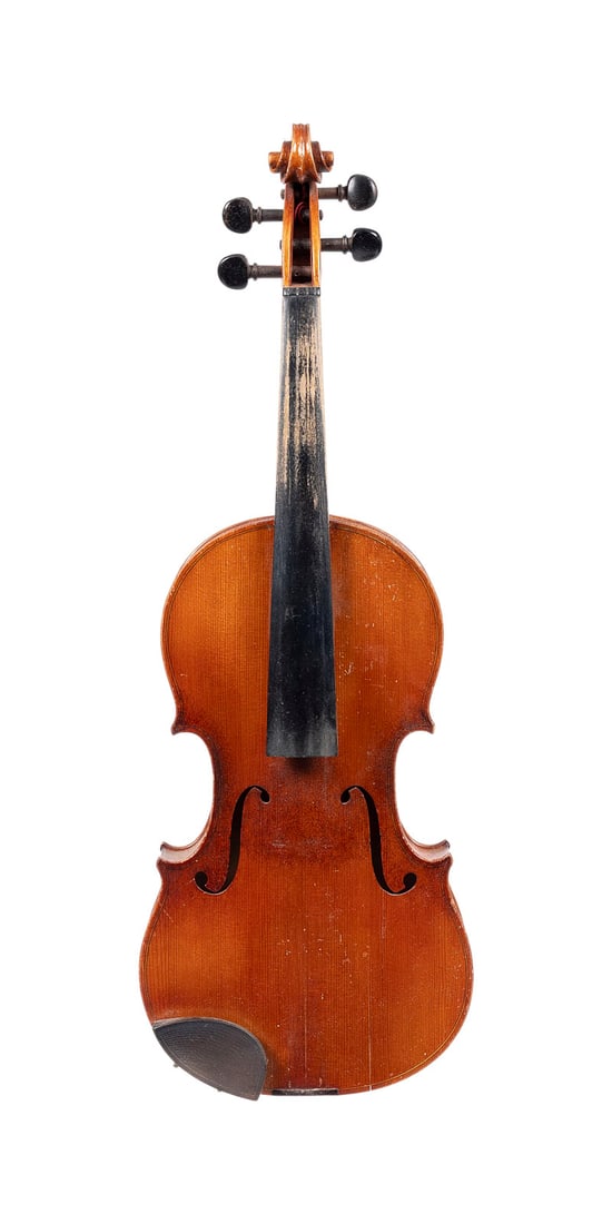 | VIOLINE: VIOLIN Presumably German, early 20th century. Two-piece spruce top and maple back; light reddish-brown varnish, with case. 4/4 size; total length 59.5 cm, body length 36 cm. Unlabeled. Part. rubbed an