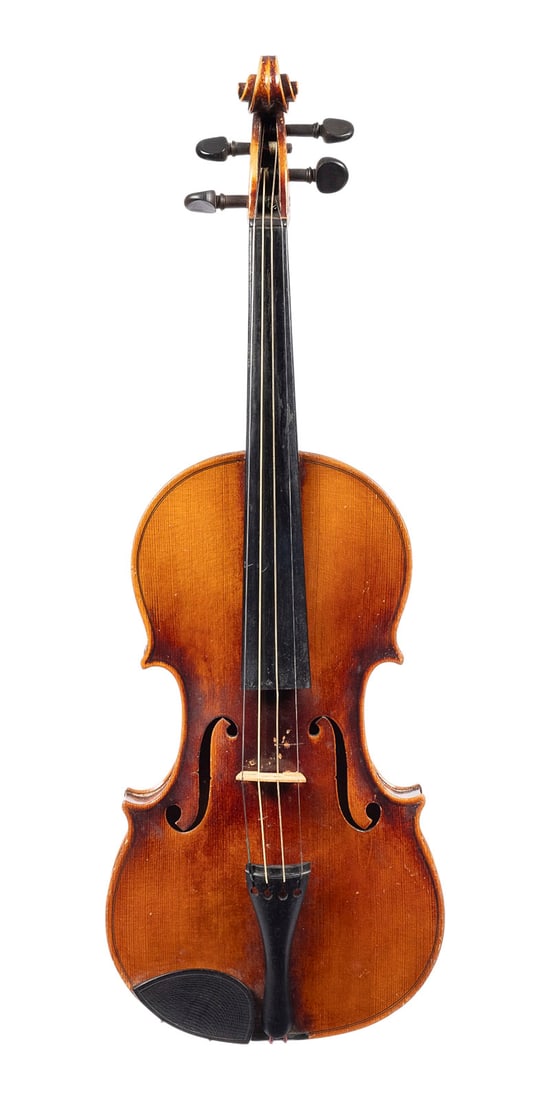 | VIOLINE: VIOLIN German, early 20th century One-piece spruce top and maple back, light brown, aged-looking varnish. 4/4 violin, length 59.6 cm, body length 35.6 cm. No certificate of authenticity. Part. bumped 