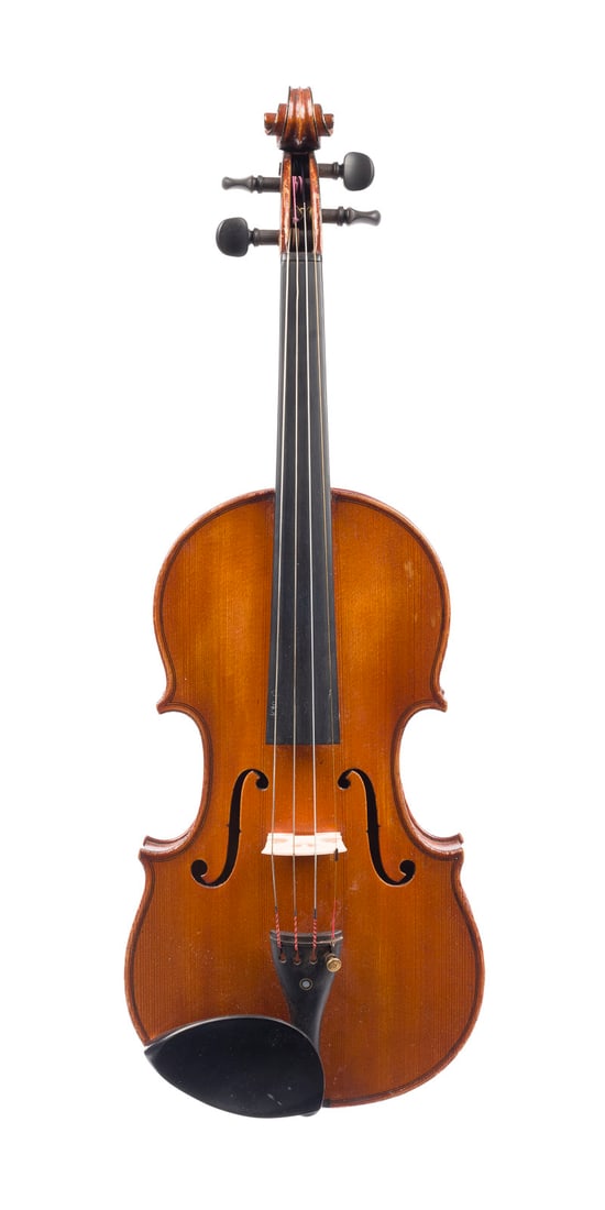 | VIOLINE 'PAUL SERDET': VIOLINE 'PAUL SERDET' Paris, 1910 Two-piece spruce top and maple back, light brown varnish. 4/4 violin, l. approx. 59.1, body l. 36 cm. Violin label: 'Paul Serdet Luthier a Paris 1910'. Partly bumped