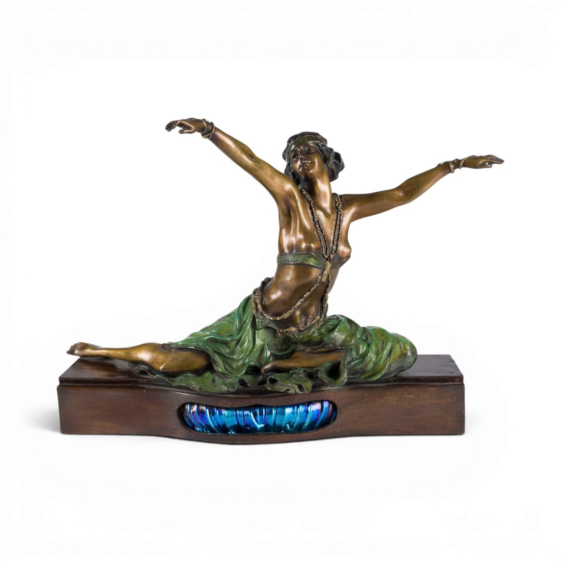 CLAIRE JEANNE ROBERTE COLINET | THEBANISCHE TAeNZERIN: CLAIRE JEANNE ROBERTE COLINET 1880 Brussels - 1950 Asnieres-sur-Seine (Probably) THEBAN DANCER Bronze, brown patina and cold-painted, on a rectangular plinth. H. 40.5, W. 51, D. 19 cm. Unsigned;