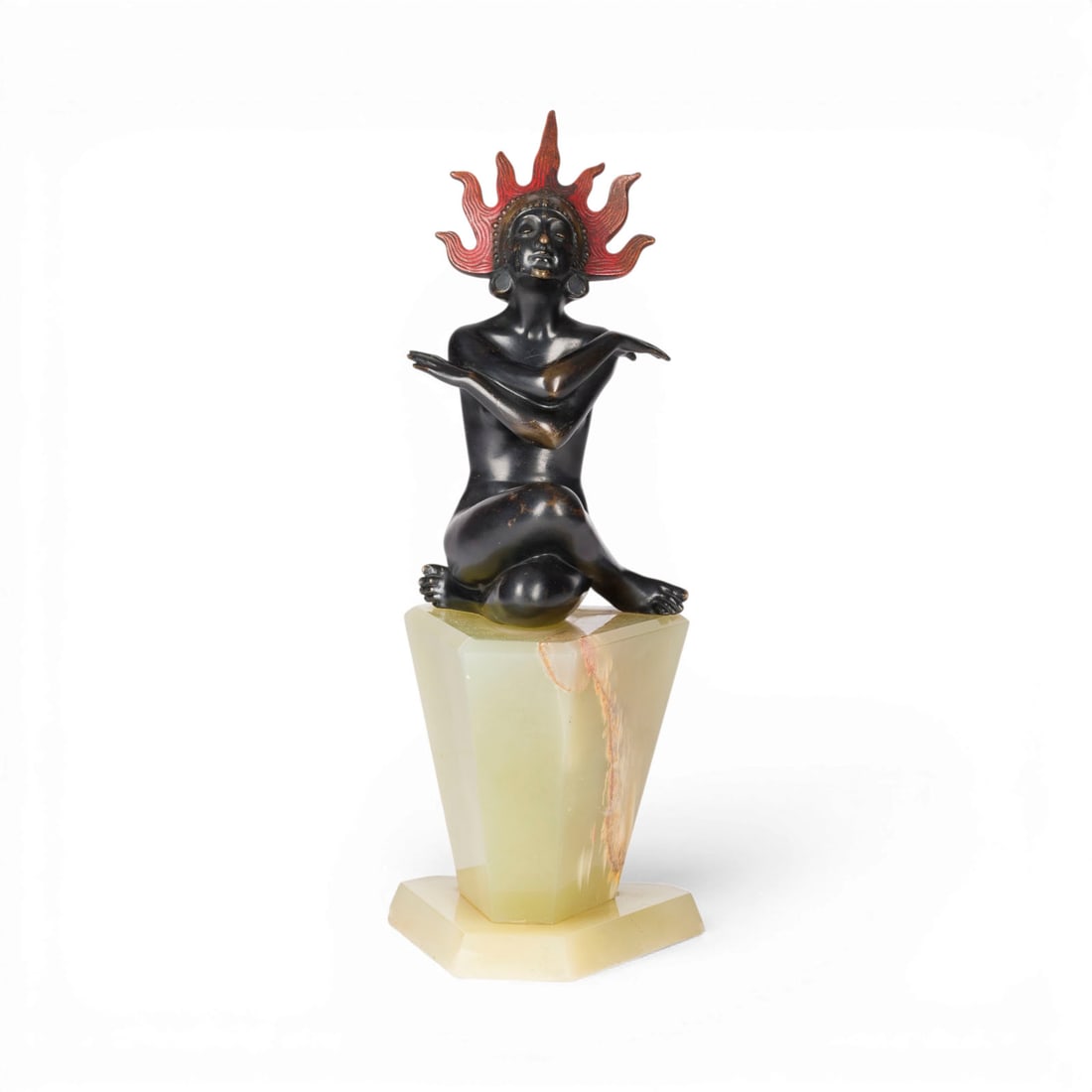 JOSEF LORENZL | SITZENDE SONNENGOeTTIN / TEMPELTAeNZERIN: JOSEF LORENZL 1892 Vienna - 1950 Vienna (probably) SEATED SUN GODDESS / TEMPLE DANCER Bronze, dark patina, cold-painted, on a faceted onyx base (height 13 cm). Total height 33 cm, width 13.5 cm, depth
