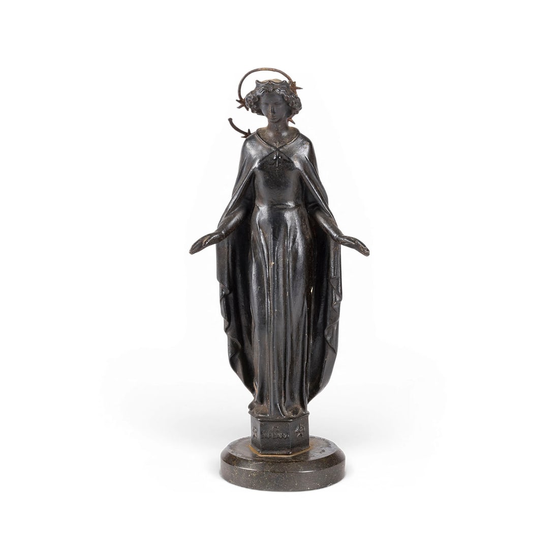 HEINRICH FRIEDRICH MOSHAGE | HEILIGE BARBARA: HEINRICH FRIEDRICH MOSHAGE 1896 Osnabrueck - 1968 Duesseldorf SAINT BARBARA Cast iron, blackened; on a hexagonal plinth and round base (H. 2 cm). Total H. 22, W. 10, D. 7 cm; weight approx. 0.83 kg.