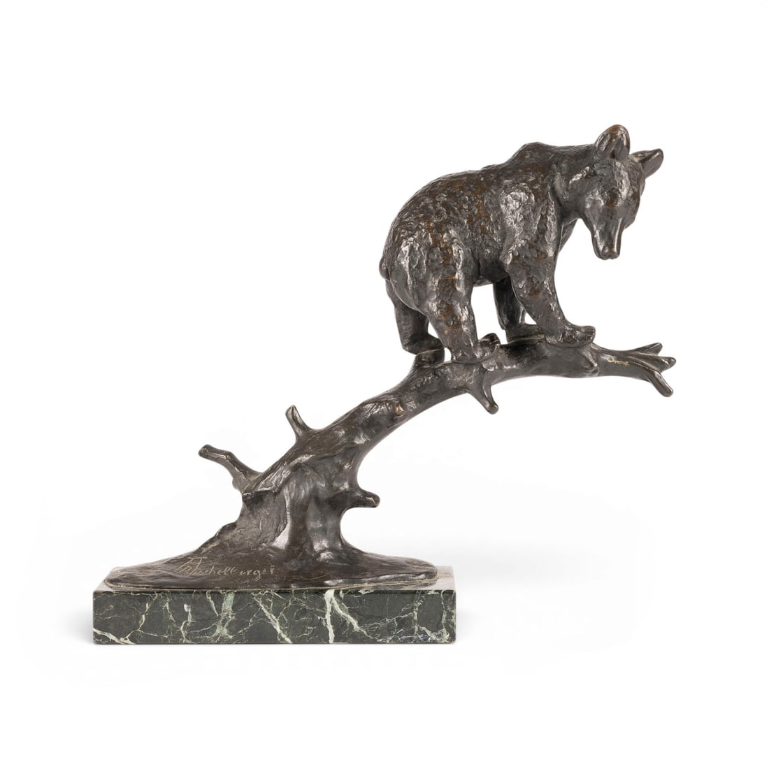 ANTON BUeSCHELBERGER | BAeRENJUNGE AUF EINEM BAUMSTAMM: ANTON BUeSCHELBERGER 1869 Eger - 1934 Dresden BEAR CUB ON A TREE TRUNK Bronze, dark patina, on a rectangular marble base (H. 3.5 cm). Total H. 29, W. 32, D. 10 cm, weight approx. 4.84 kg. Signed 'A.