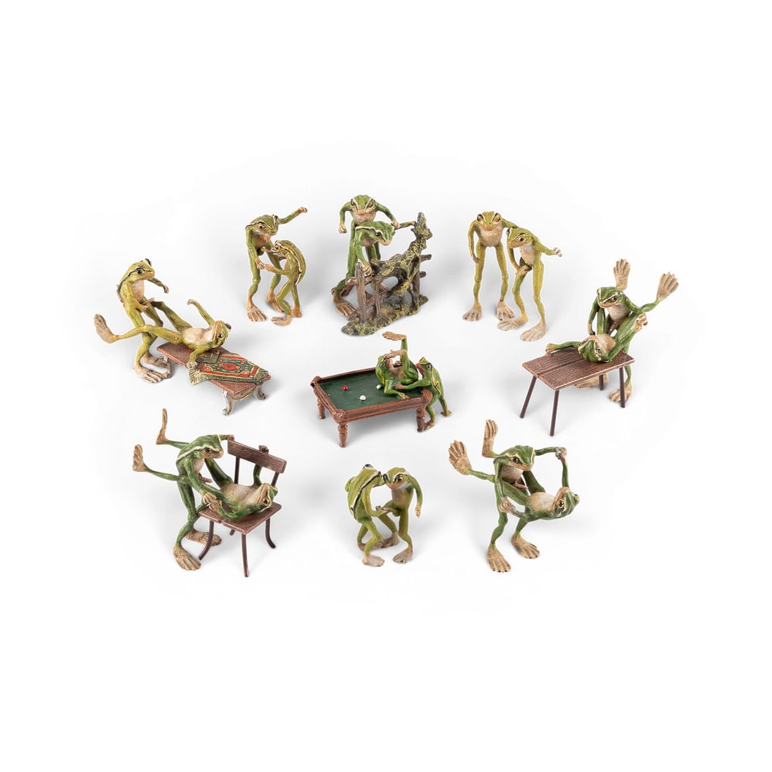 WIENER BILDPLASTIKER | KONVOLUT VON NEUN FROSCHFIGUREN 'EROTIKA': VIENNA SCULPTOR Active in the 20th century COLLECTION OF NINE FROG FIGURES 'EROTIC' Viennese bronze, polychrome painted. Heights ranging from 5 to 7 cm. Some marked 'KK' (Imperial-Royal) and 'FBW' (Fr