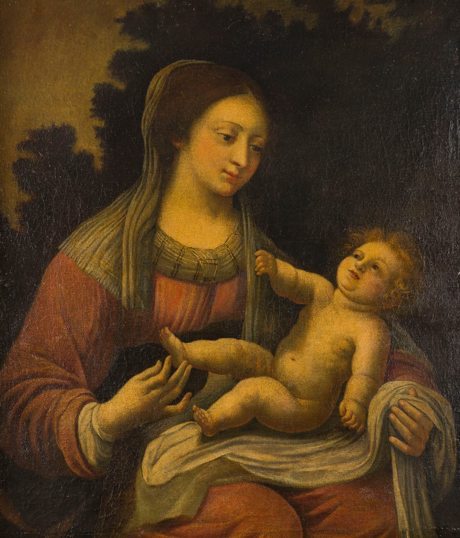 NORDITALIENISCHE SCHULE, UM 1700 | MADONNA MIT KIND: NORTH ITALIAN SCHOOL, AROUND 1700 MADONNA AND CHILD Oil on canvas laid down on panel. 85 x 73 cm (F. 108.5 x 96.5 cm). Min. old rest., min. old retouching, min. craquelure, slightly soiled surface. Fr
