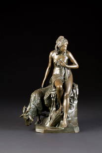 AMALTHEA MIT DER ZIEGE DES JUPITERS (AUSFÜHRUNG 2.: PIERRE JULIEN 1731 Saint-Paulien - 1804 Paris Amalthea mit der Ziege des Jupiters (Ausführung 2. Hälfte 19. Jh.) Bronze, braun patiniert. H. 49 cm. Auf dem Sockel bezeichnet 'Julien', mit Gießereim