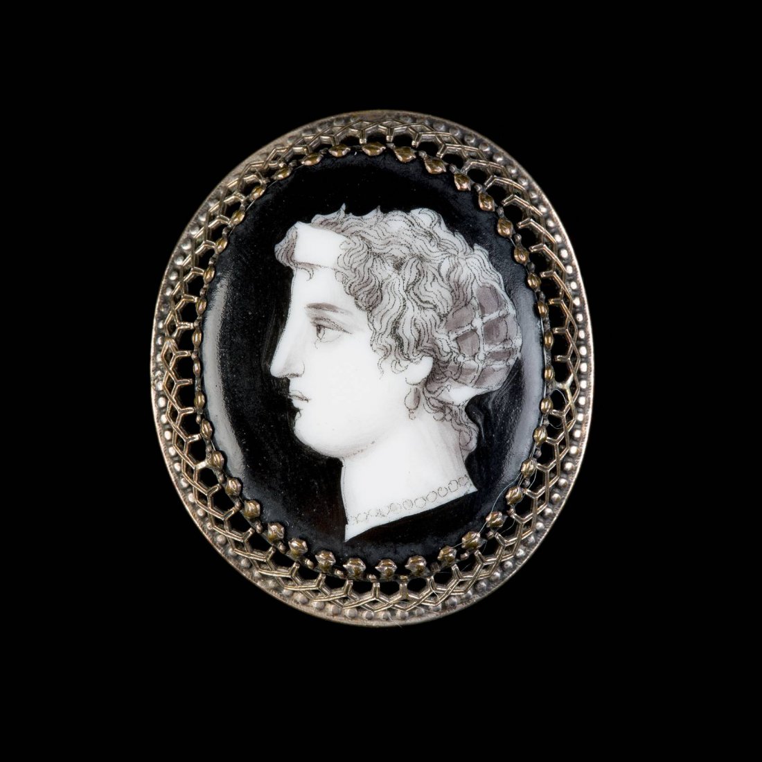 BROSCHE MIT ANTIKISIERENDEM PORTRÄT Wohl Deutsch, 19. (1 of 1)