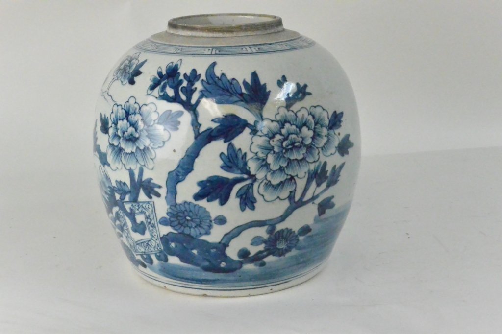 18th-19th Century Ginger Jar.: Large & well painted Floral Blue & White Qing Dynasty Ginger Jar. Hairline on rear. Size: 9"HT. 9"W.