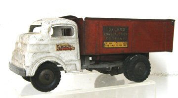 Structo Toyland Construction Dump Truck: Structo Toyland Construction Dump Truck, Good Condition