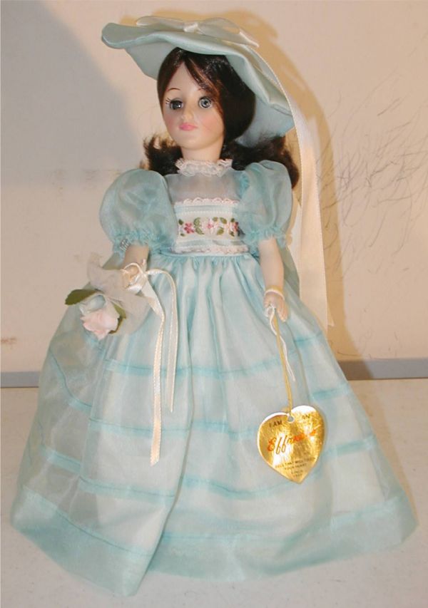 Effanbee Bridesmaid 13" H, Plastic, Sleepy Eyes: Effanbee Bridesmaid 13" H, Plastic, Sleepy Eyes, Excellent Condition