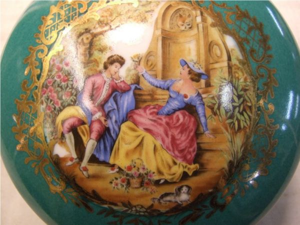 Limoge Victorian Painted Dresser Jar, 7 Dia x 3 3