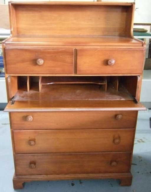 2127 Birch Dresser With Pull Out Desk Drawer Excellen