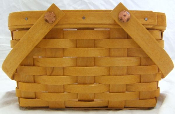 Longaberger 2002 Classic Little Market Basket & P