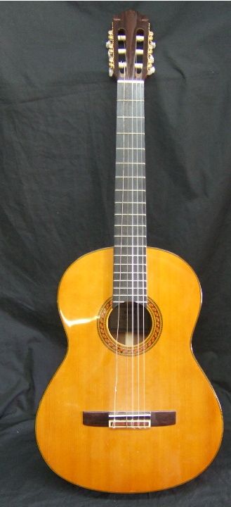 Yamaha Model CG-150SA Guitar, Excellent Condition