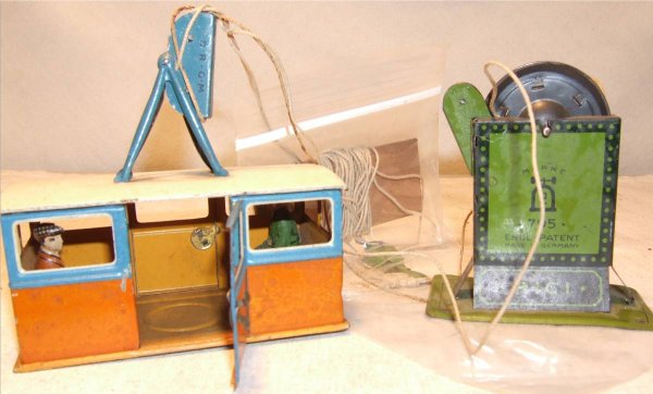 Lehmann RIGI Cable Car, Prewar, Crank Orange & Gr: Lehmann RIGI Cable Car, Prewar, Crank Orange and Green Litho, 2 x 4 , Excellnet Condition
