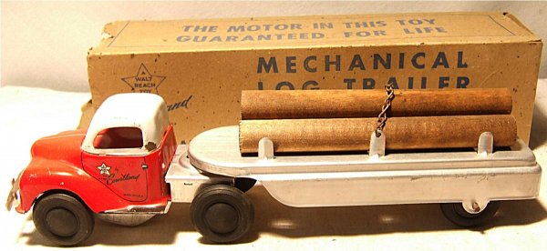 Courtland Log Tractor/Trailer with Box, 12" Long