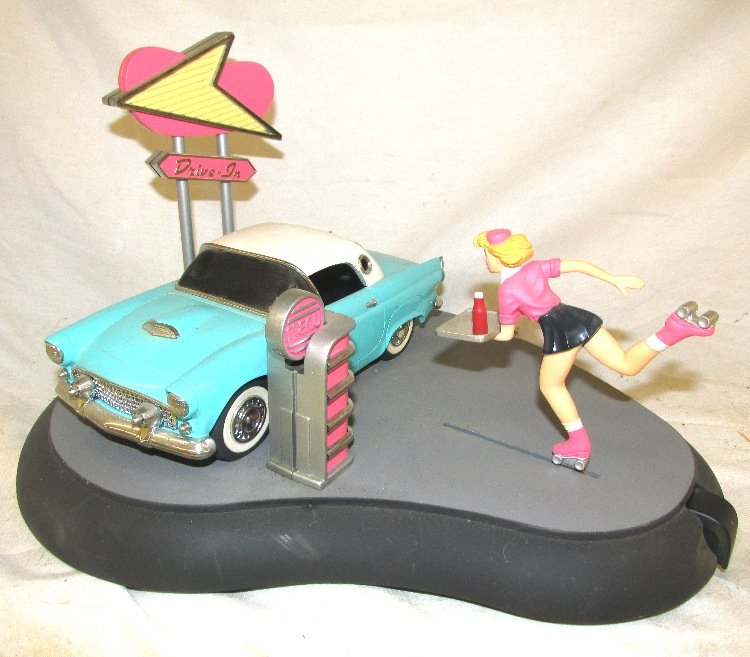 Franklin Mint Drive In Bank with 1956 Ford Thurderbird,: Franklin Mint Drive In Bank with 1956 Ford Thurderbird, 10 x 10 x 8"H, EC