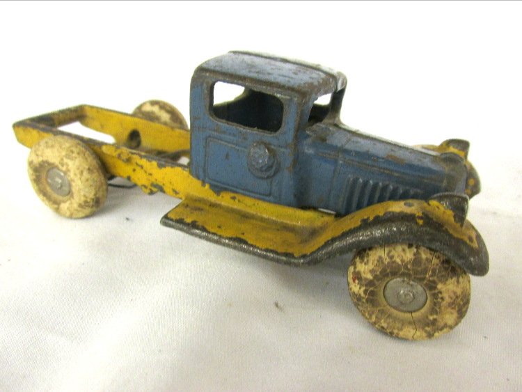 Cast Iron Truck Cab and Bed, 5"L, EC: Cst Iron Truck Cab and Bed, 5"L, EC