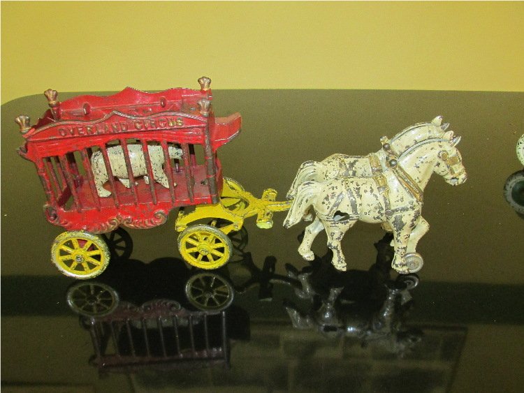 HUBLEY Cast Iron OVERLAND CIRCUS POLAR BEAR WAGON: All original with original Polar Bear. Nice early horse drawn toy! Very Good