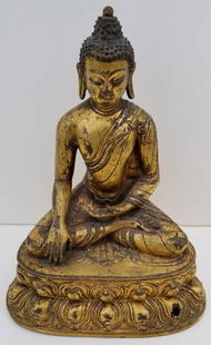 Fine Antique Gilt Bronze Buddha: Fine Antique Gilt Bronze Buddha Probably Thai, Chinese or Tibetan, seated figure on lotus base, 6.5 x 5.1 x 3.5 inches. ONLINE ONLY EVENT! NO RESERVES ABOVE STARTING BIDS! Please see Shipping or Shipp