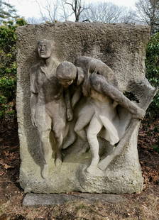 Gertrude Vanderbilt Whitney Monumental Stone Sculpture WWI Blinded 7x6x4 Ft Est Over 1 Ton: One of 15 Vanderbilt garden and large annex lots that is NY-NJ-CT Tri-State pick up 1 hr from Manhattan, the rest of the sale ships from the Tampa Bay. Gertrude Vanderbilt Whitney monumental stone