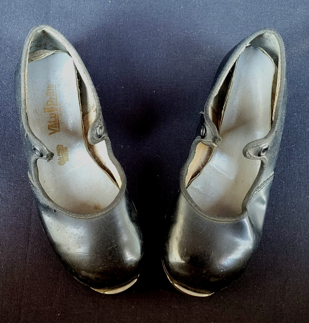 Irene Cara Estate Childs Tap Shoes COA (1 of 2)