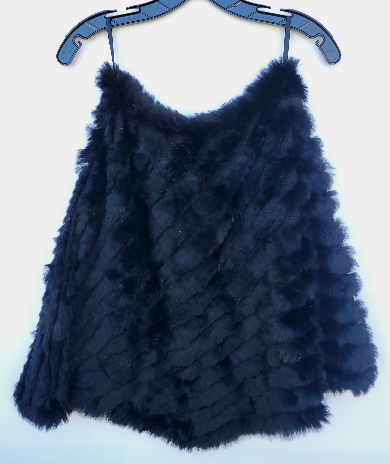 Irene Cara Estate Keke Collection Fur Skirt COA: Irene Cara Estate Keke Collection Fur Skirt COA. Keke collection label and genuine fur acrylic trim tag, aprox 27in waist aprox size 2 petite to small, just below the knee cut. SHIPPING NOTES: Flat ra