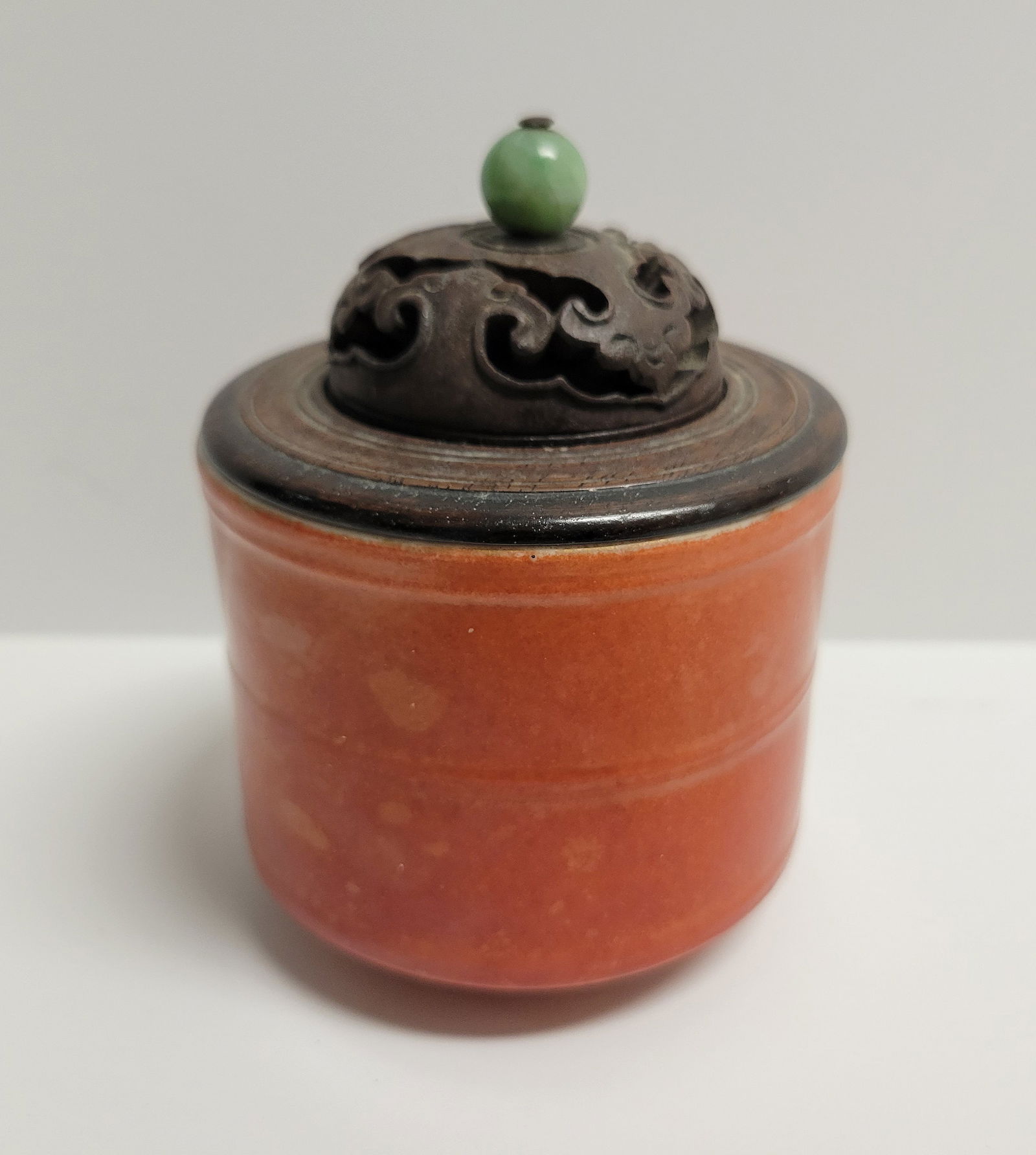 Vanderbilt Whitney Studio Antique Chinese Iron Red Footed Jar Hardwood Jade Reticulated Lid (1 of 3)