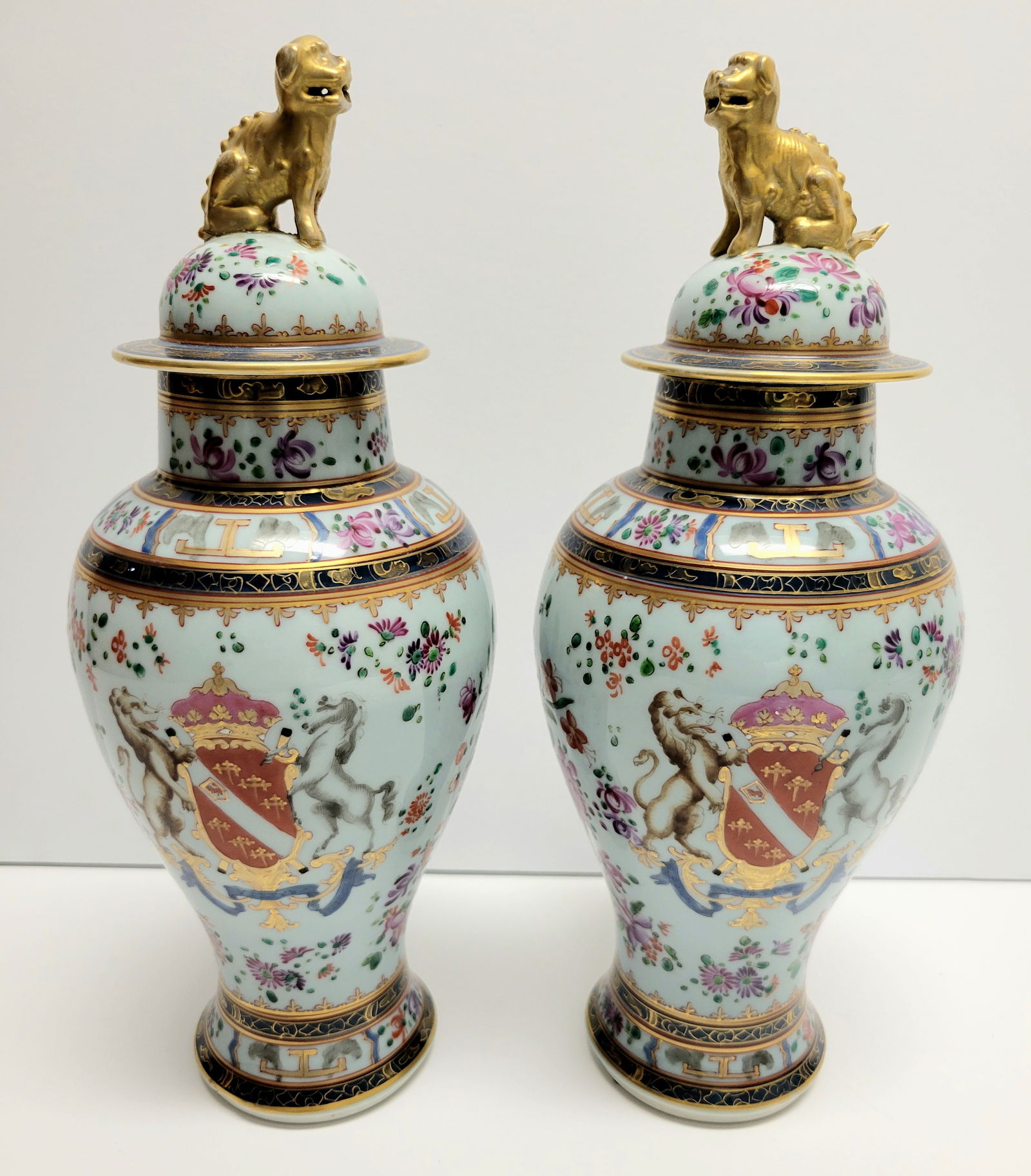 Havemeyer Descendants Pr French Samson Armorial Chinese Export Style Foo Lid Coat Of Arms Vase Jars (1 of 2)