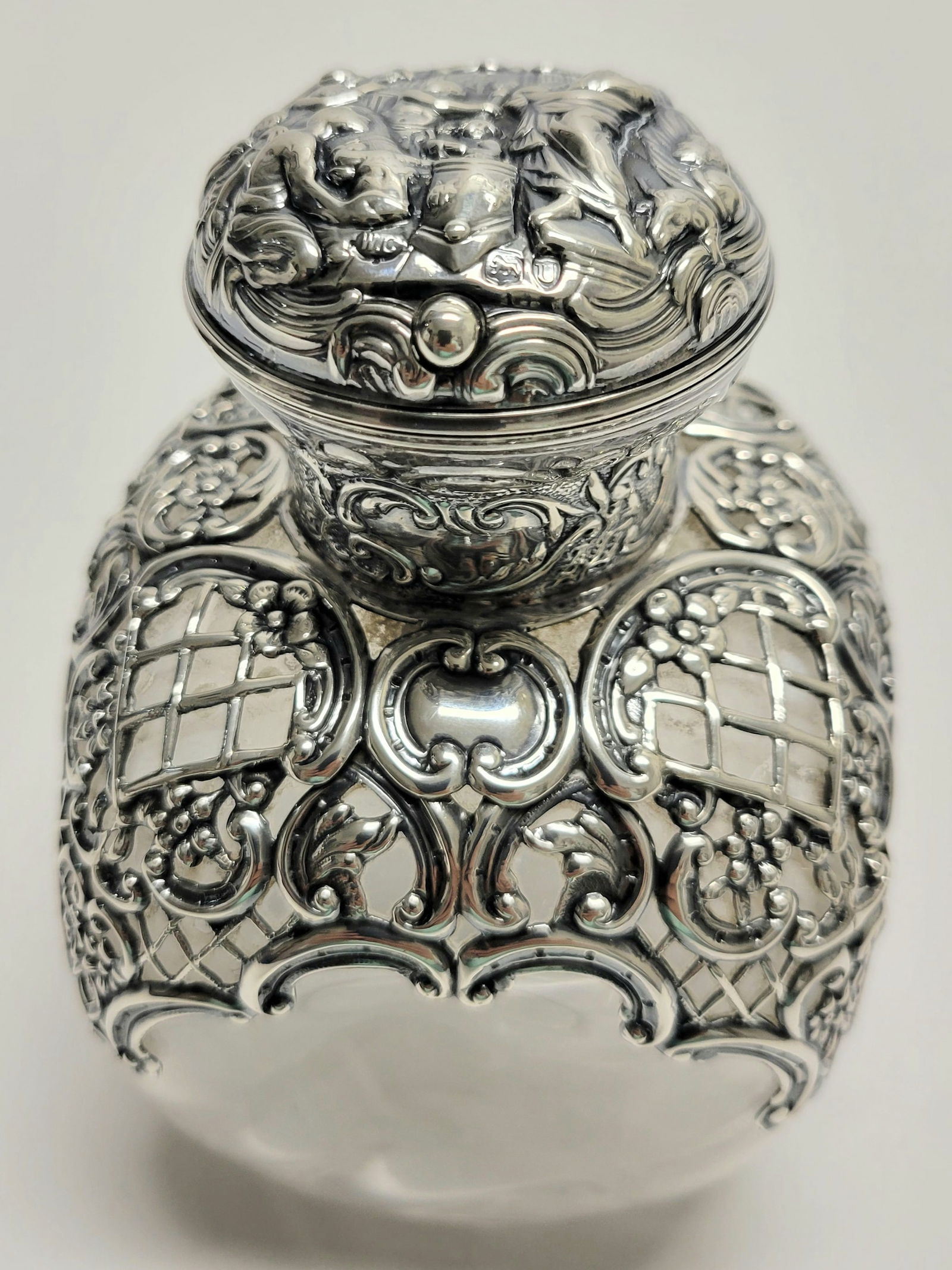 Havemeyer Descendants William Comyns London Sterling Crystal Silver Perfume Decanter 4.75in (1 of 3)