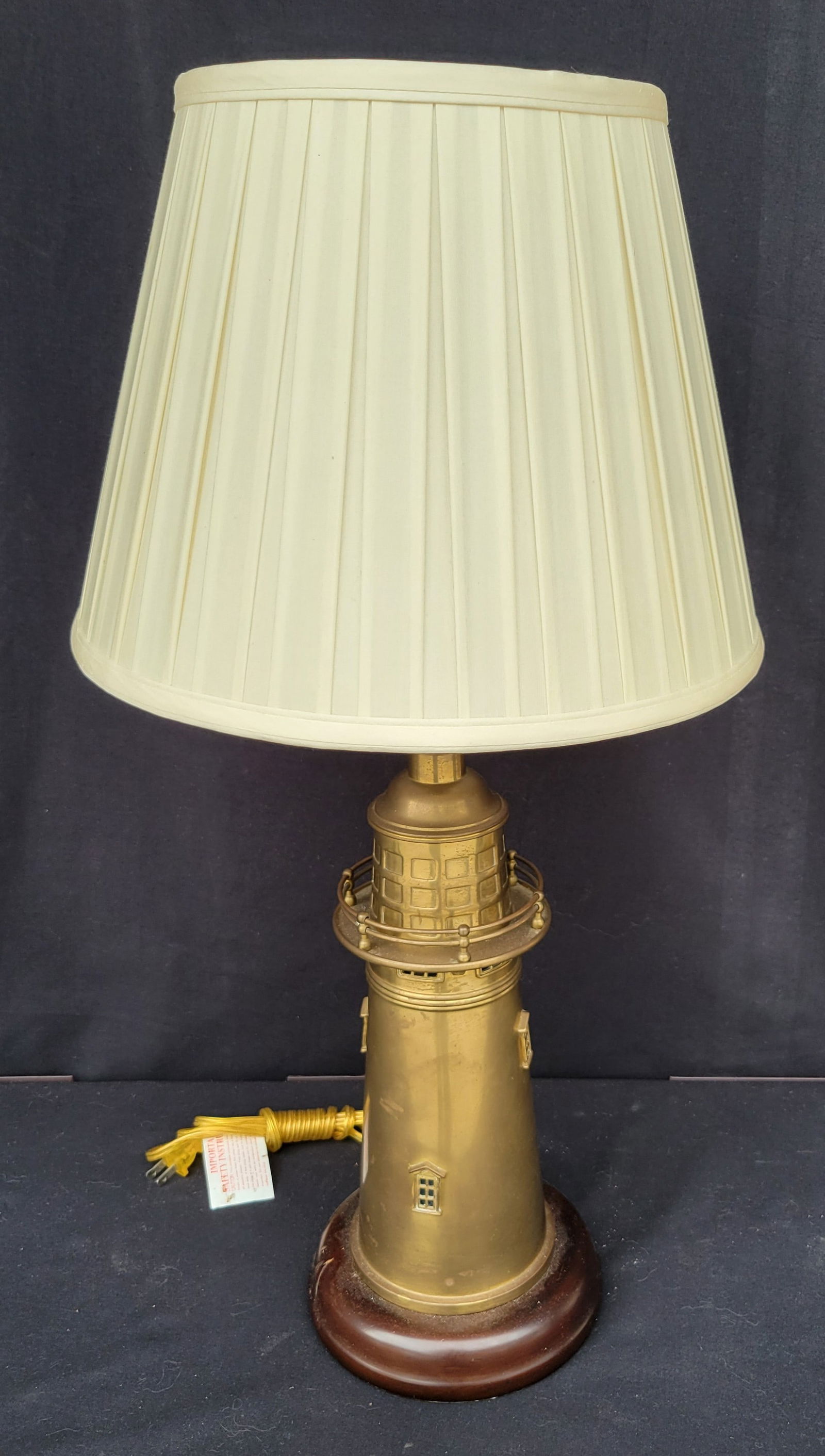 Jasan Estate Ralph Lauren 2007 Lighthouse 3 Way Lamp (1 of 2)